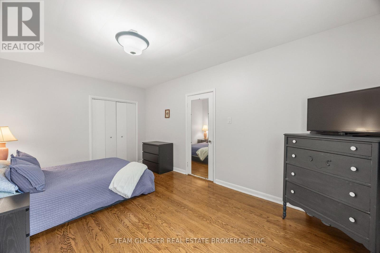 #62 1220 ROYAL YORK ROAD - 25