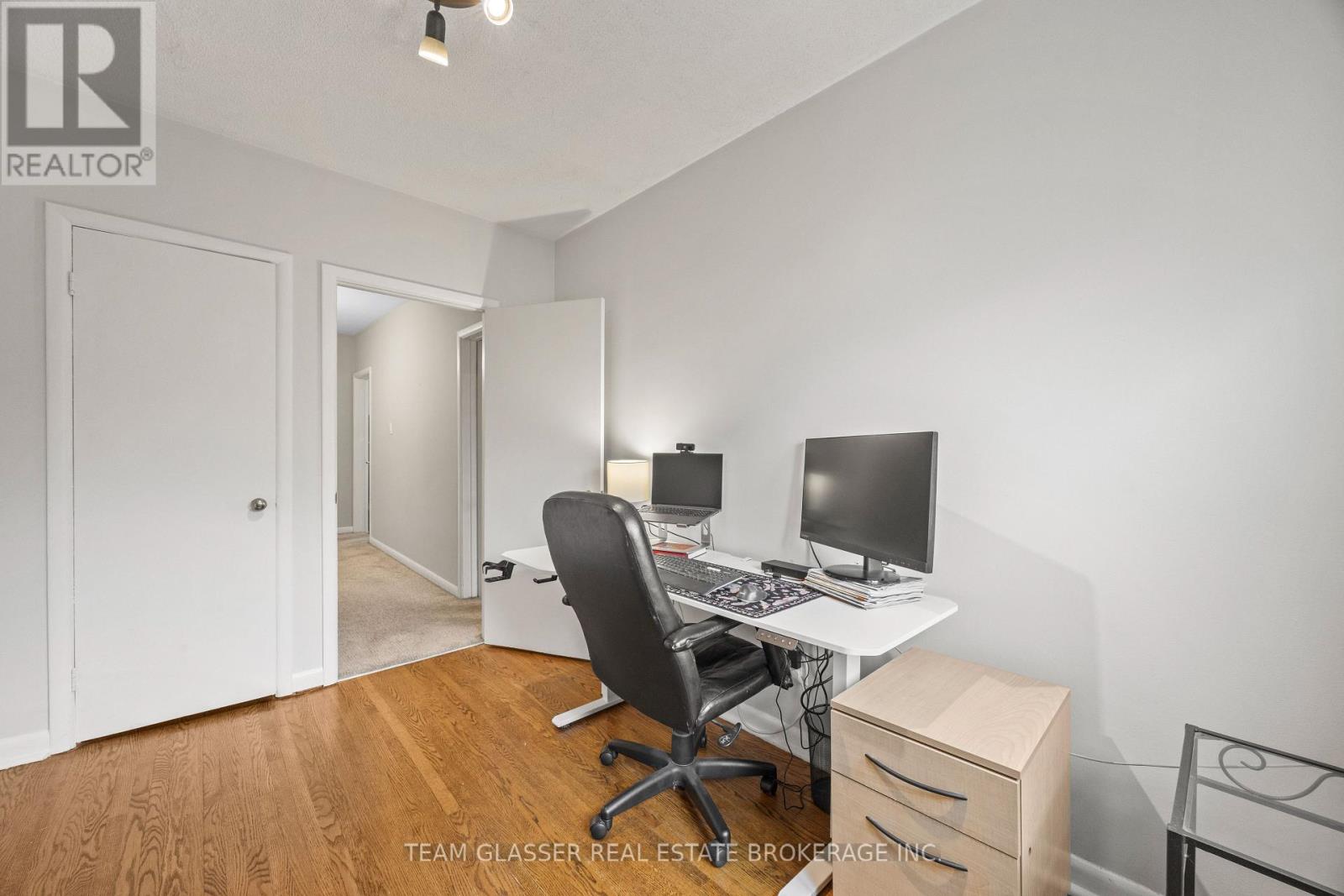 #62 1220 ROYAL YORK ROAD - 27