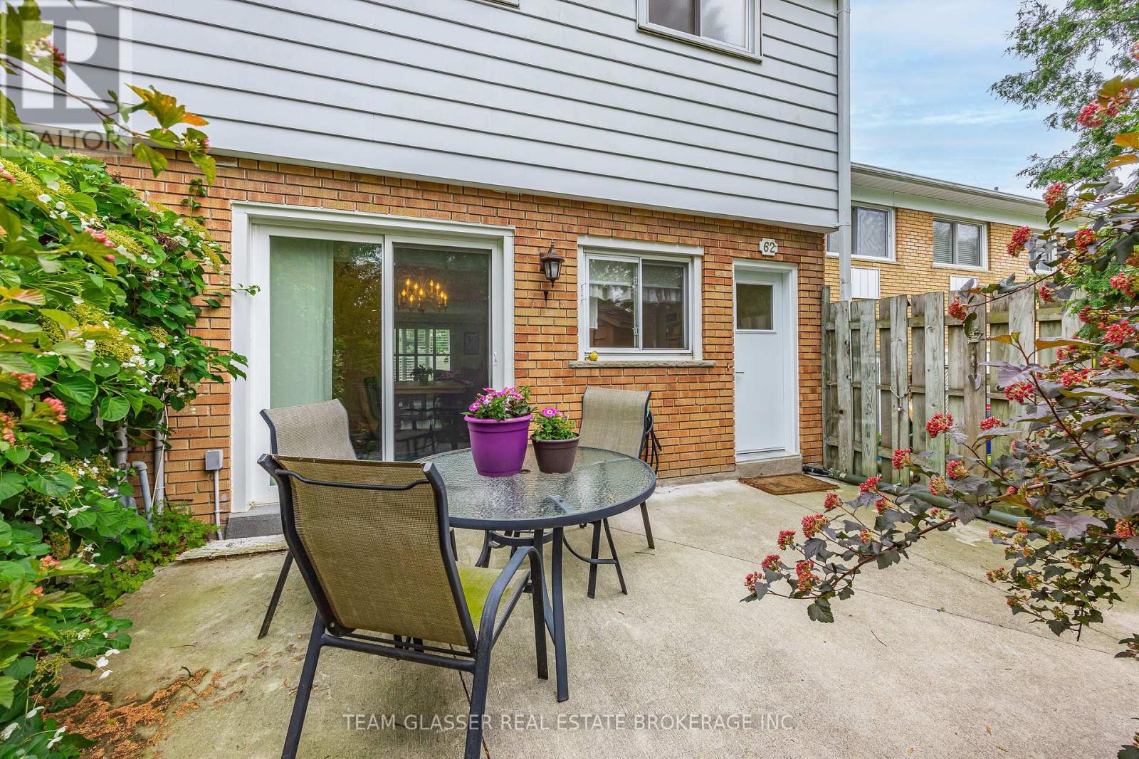 #62 1220 ROYAL YORK ROAD - 36