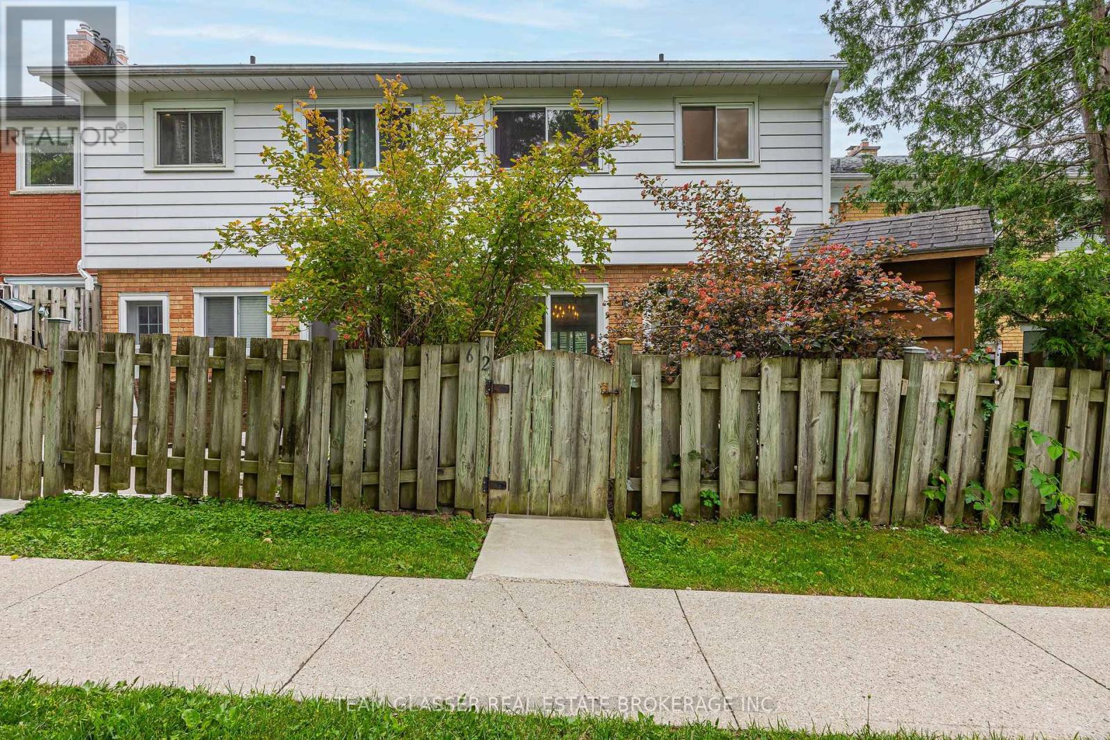 #62 1220 ROYAL YORK ROAD - 40