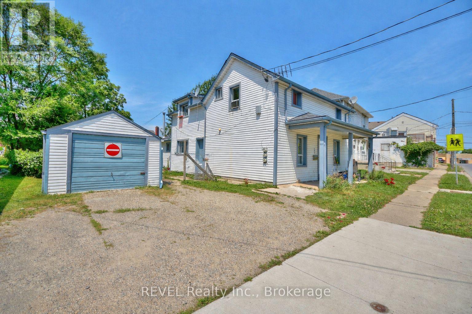 8 PELHAM ROAD - 2