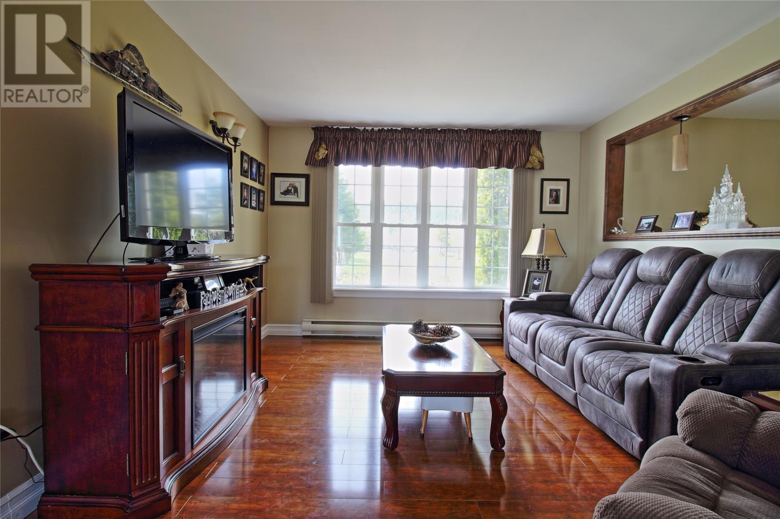 27 Park Avenue - 13