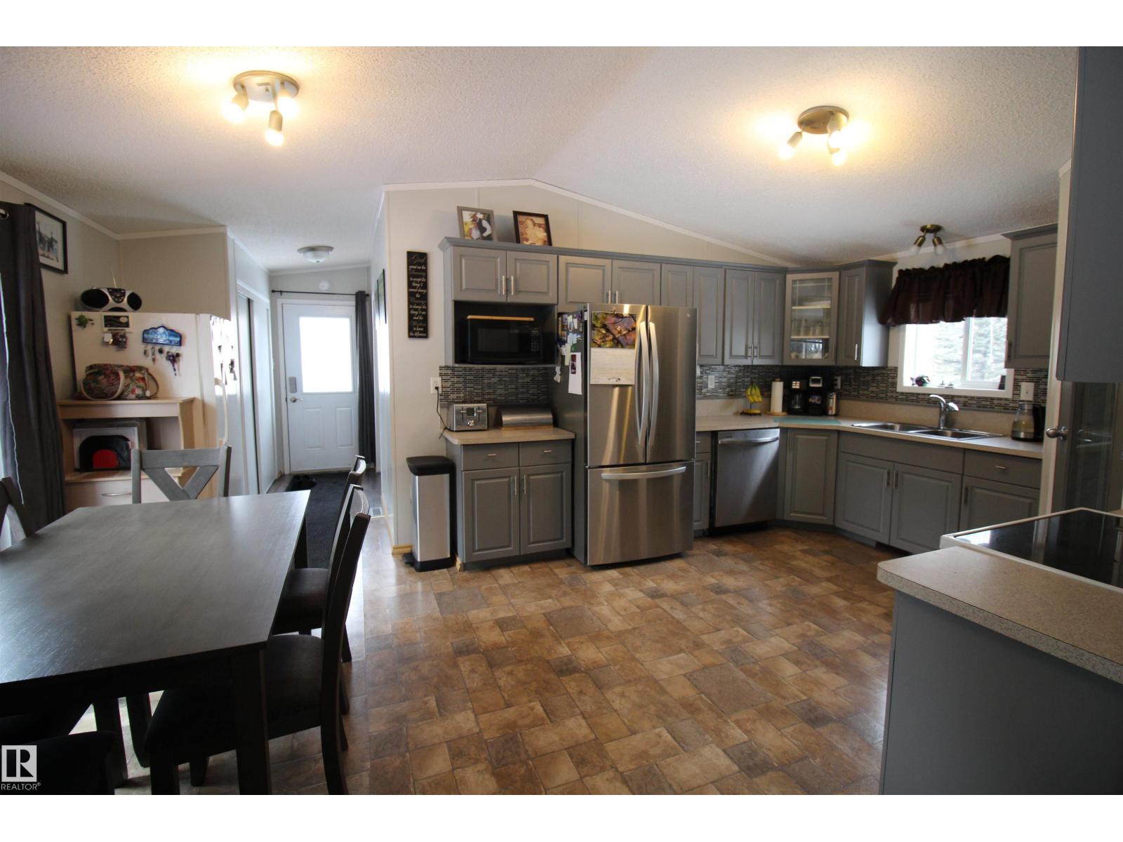 56326 RGE RD 65 - 17