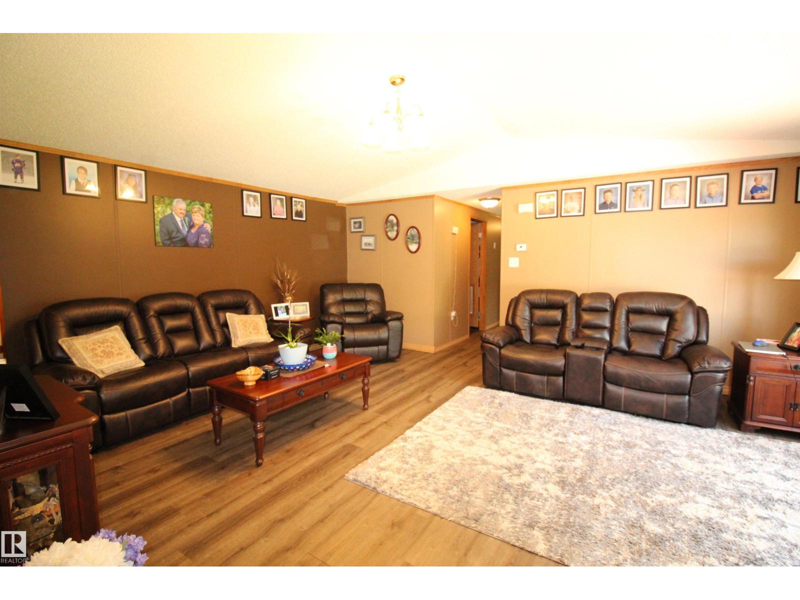 56326 RGE RD 65 - 18