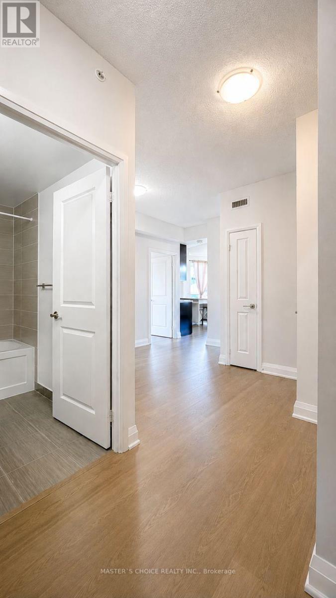 #2732 7161 YONGE STREET - 11
