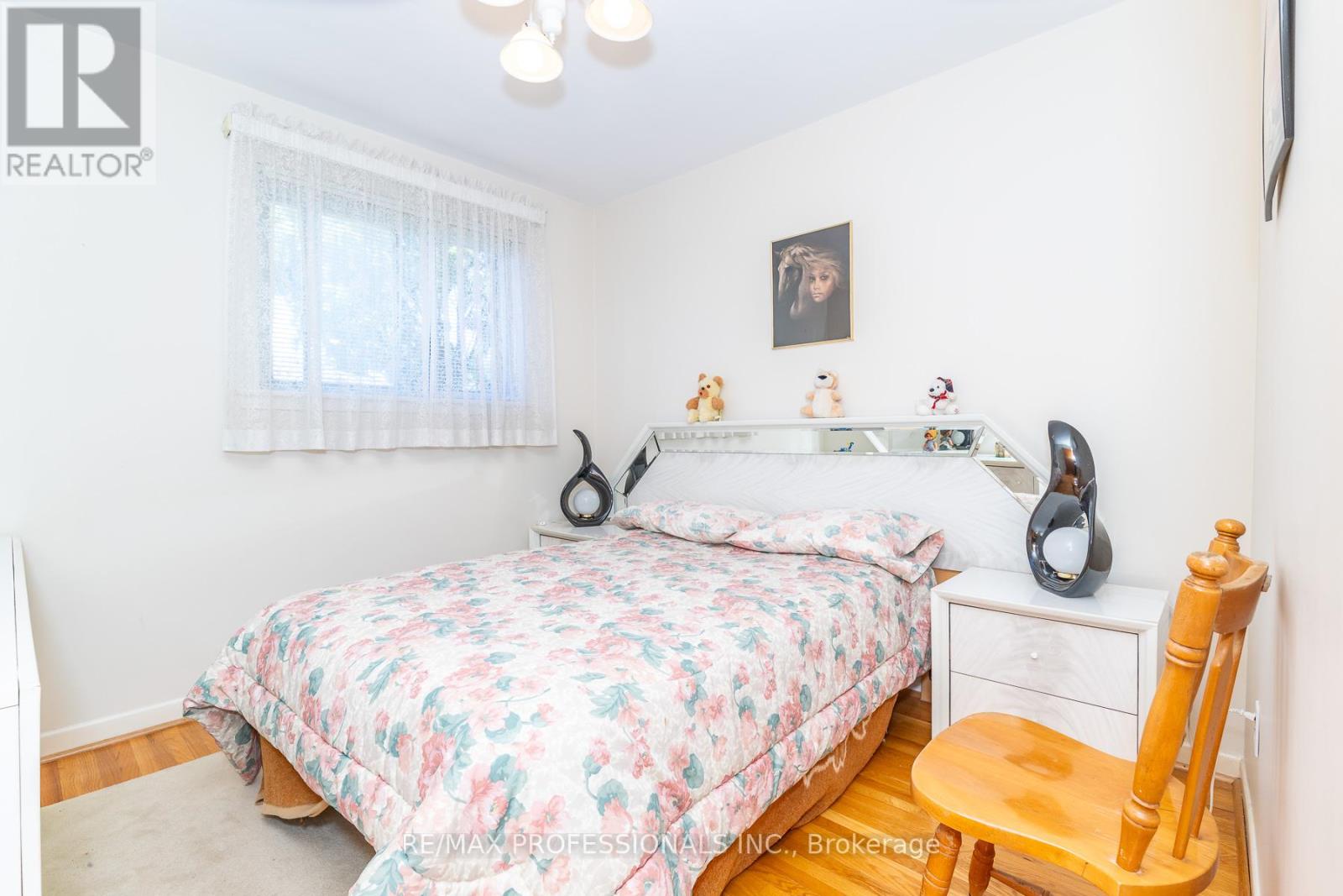 64 IKLEY ROAD - 11