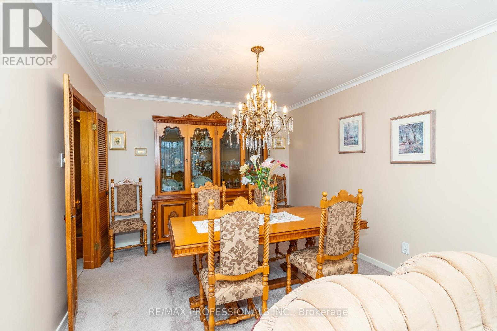 64 IKLEY ROAD - 5