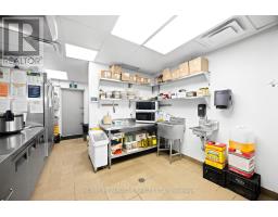2600 Weston Road, Toronto, ON M9N2A9 Photo 19