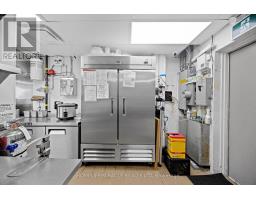2600 Weston Road, Toronto, ON M9N2A9 Photo 24
