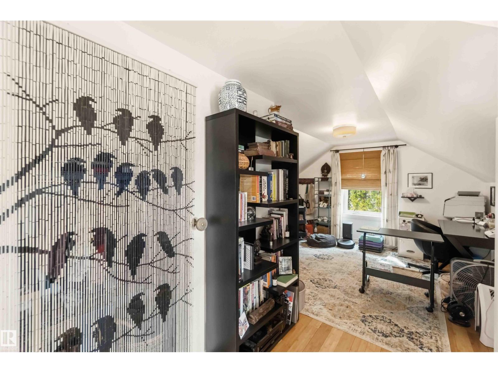 6036 106 ST NW - 34