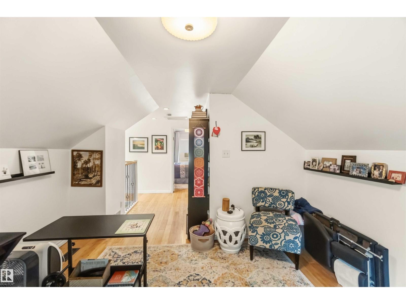 6036 106 ST NW - 36