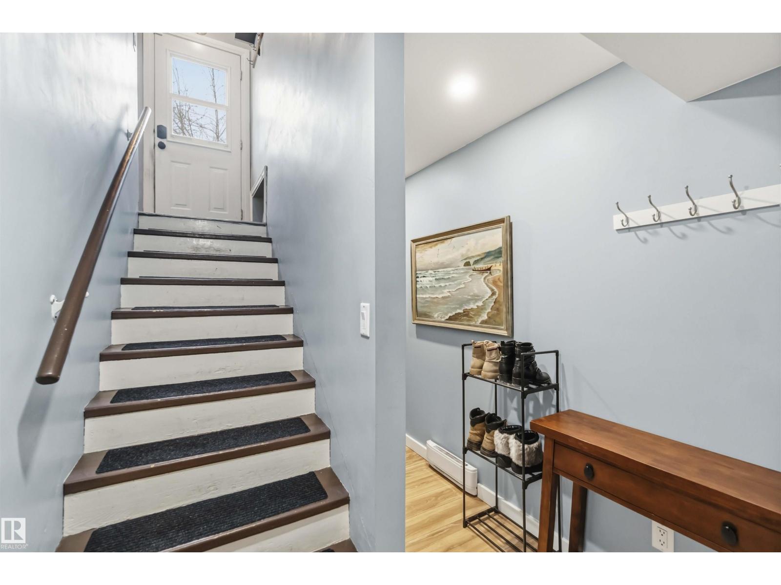 6036 106 ST NW - 38