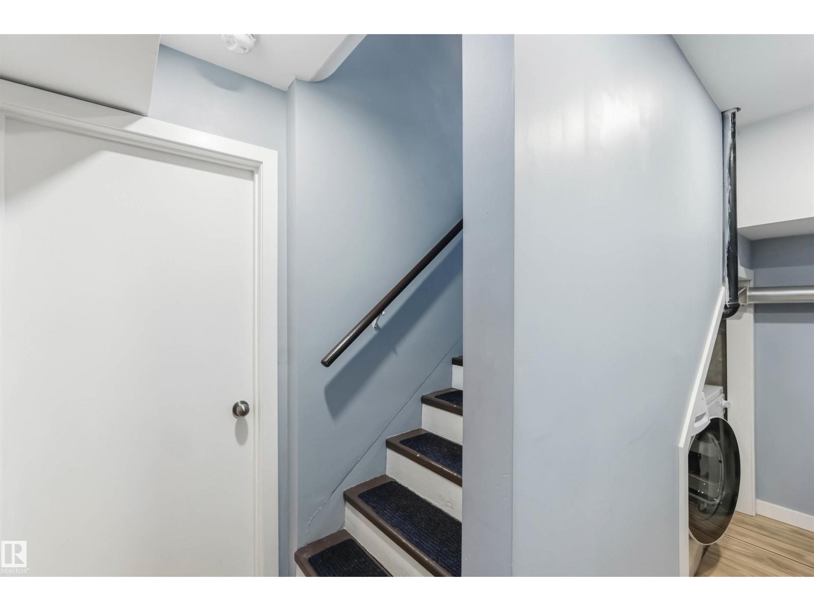 6036 106 ST NW - 39
