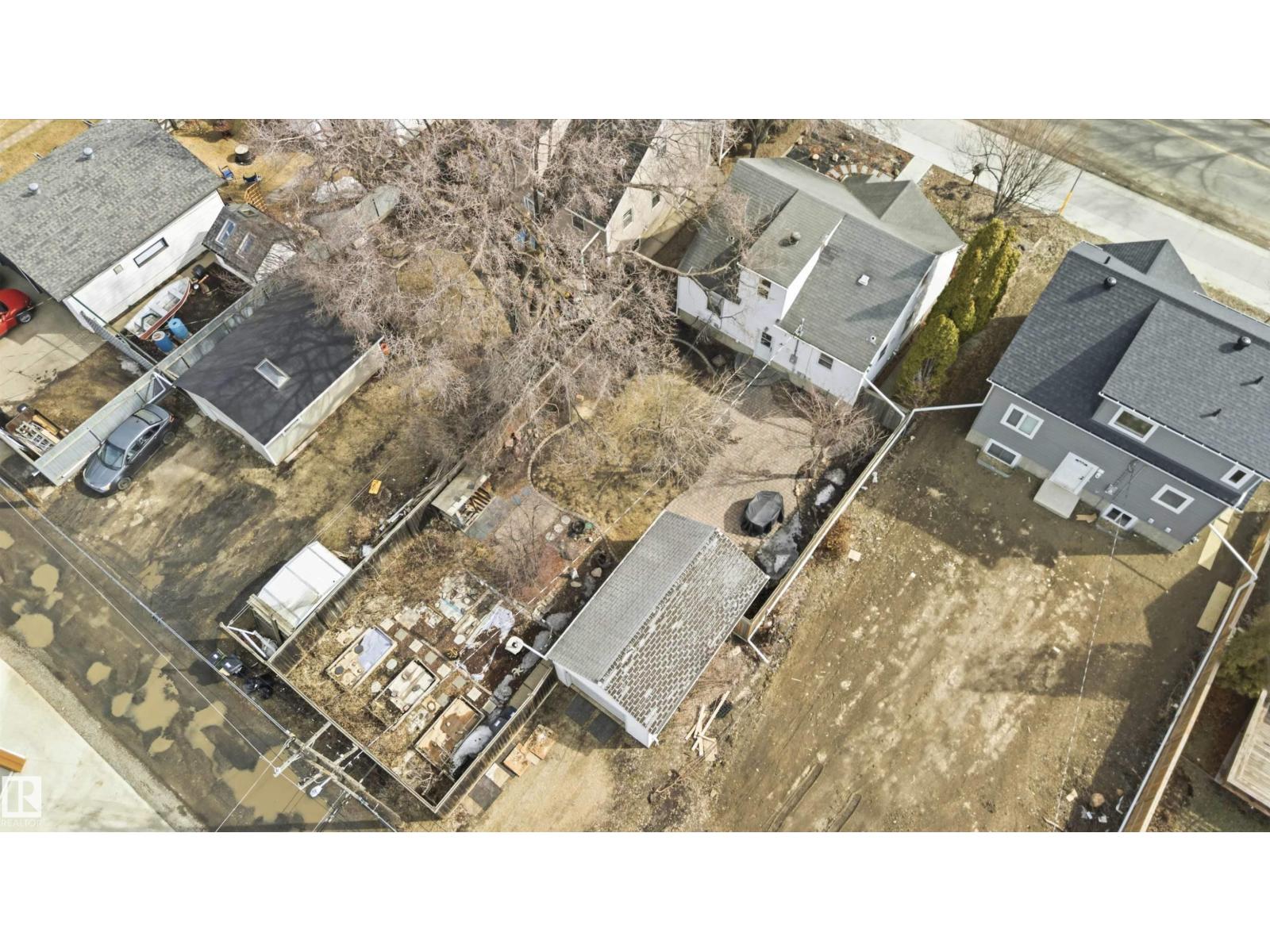 6036 106 ST NW - 66