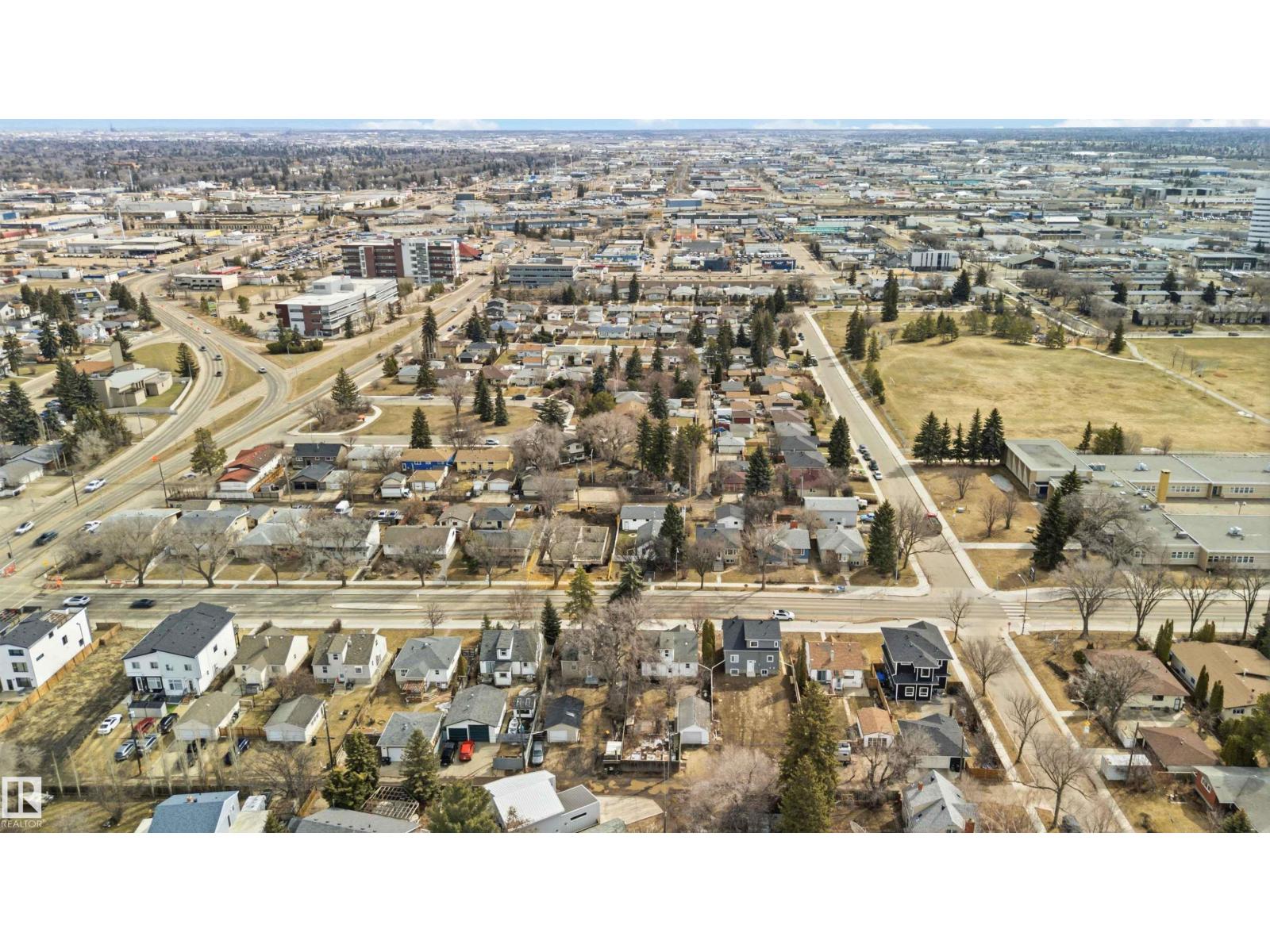6036 106 ST NW - 67