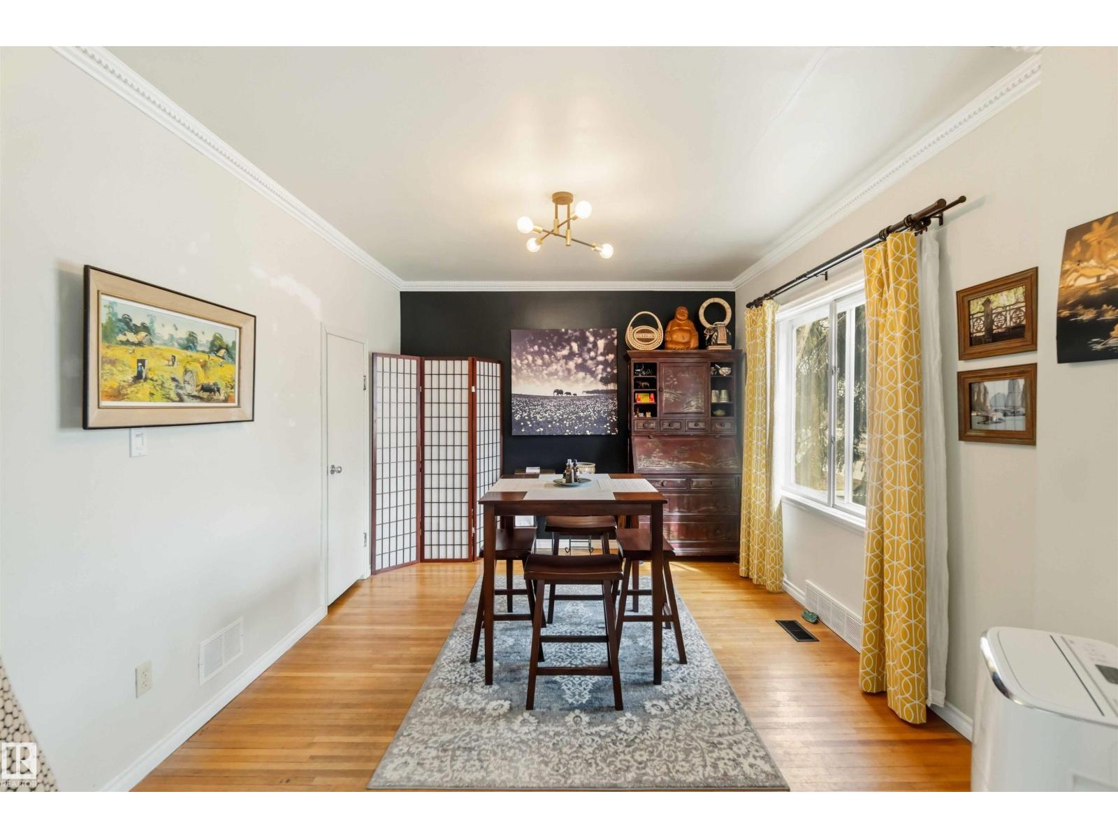 6036 106 ST NW - 9