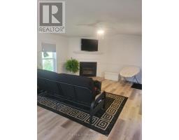 18 - 75049 Hensall Road, Huron East, ON N0K1W0 Photo 11
