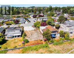 1244 Beach Grove Road, Delta, BC V4L1N6 Photo 9