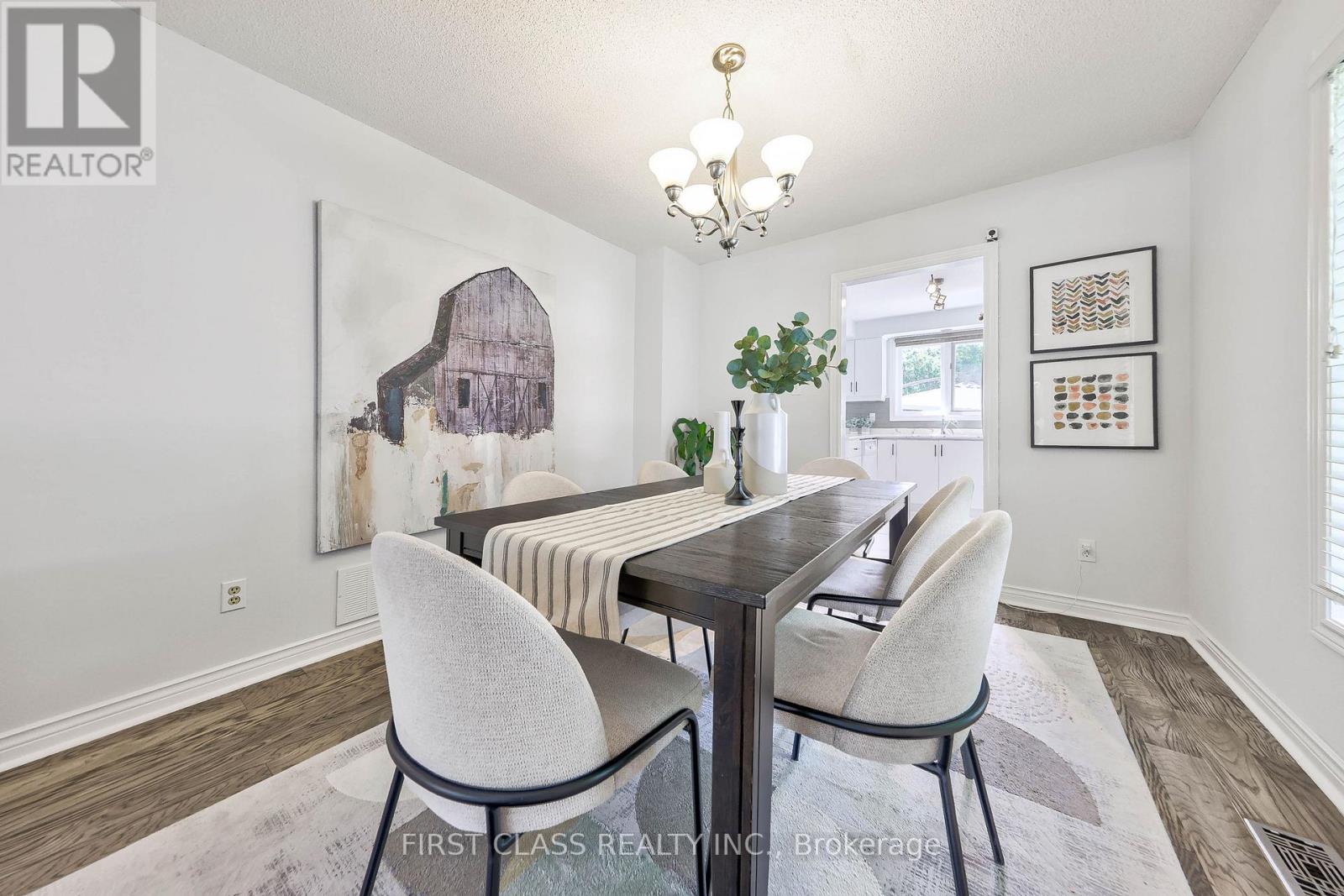 2511 LINWOOD STREET - 11
