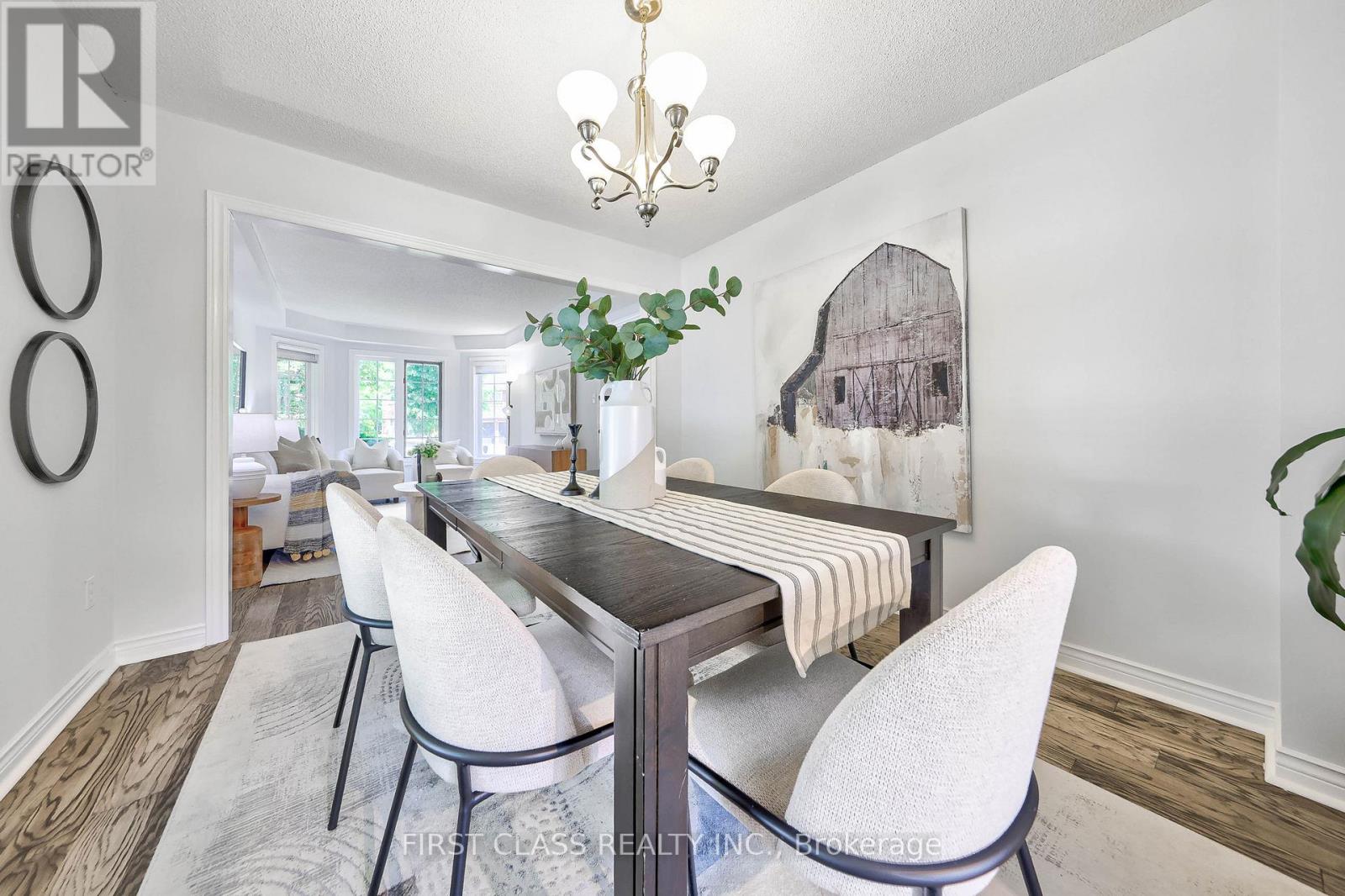 2511 LINWOOD STREET - 12