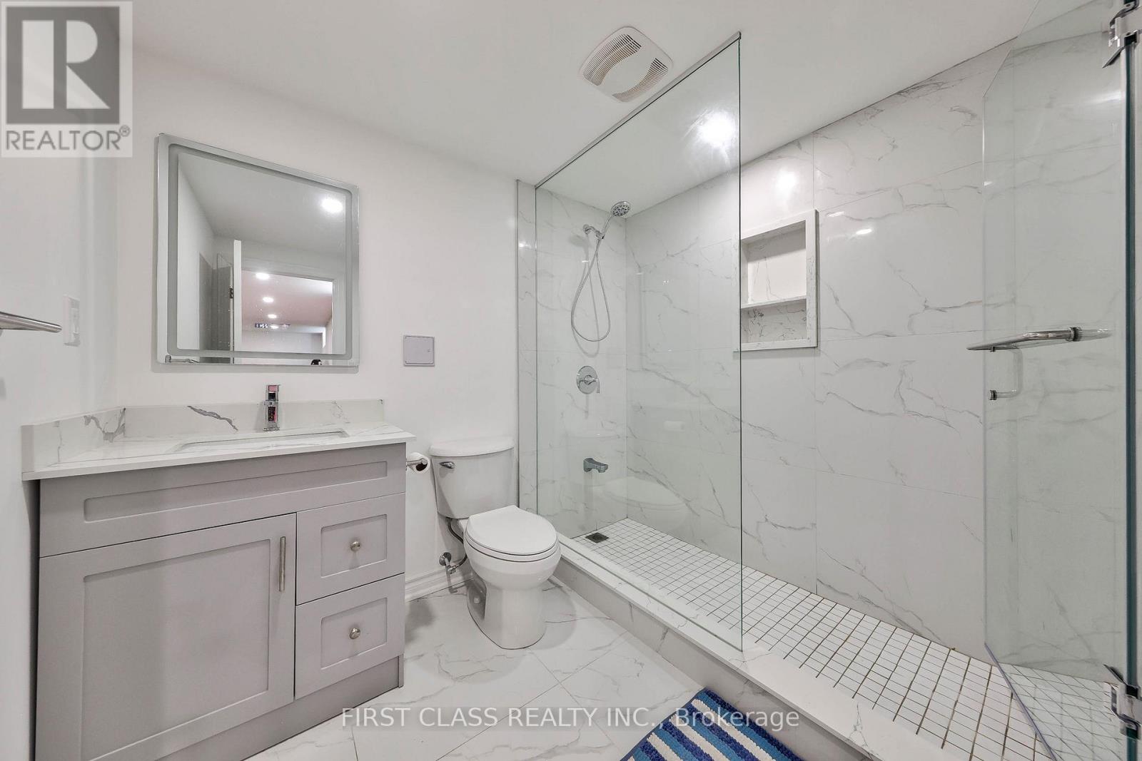 2511 LINWOOD STREET - 42