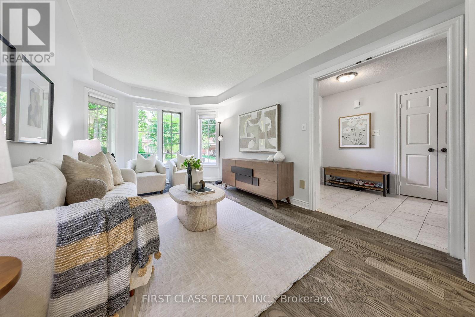2511 LINWOOD STREET - 7