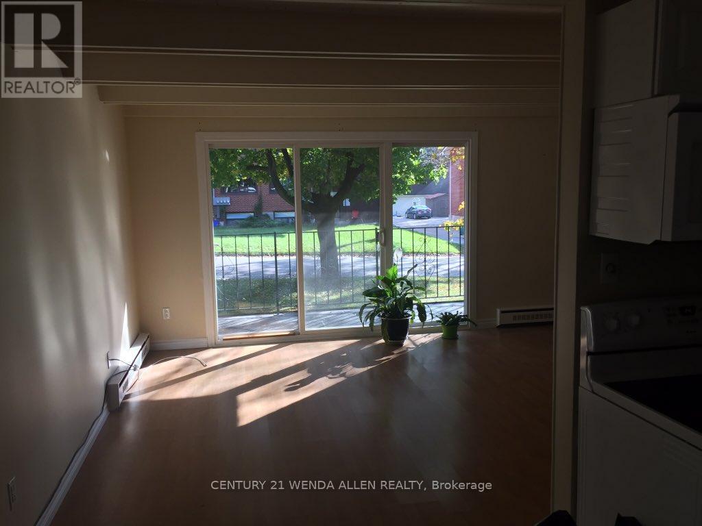 558 LANSDOWNE DRIVE - 3
