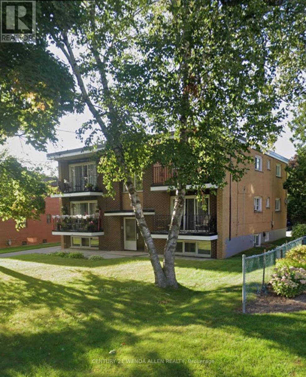 558 LANSDOWNE DRIVE - 5