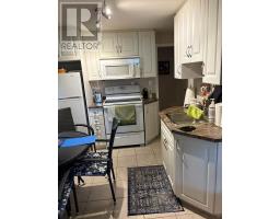 558 Lansdowne Drive, Oshawa, ON L1G1W3 Photo 6