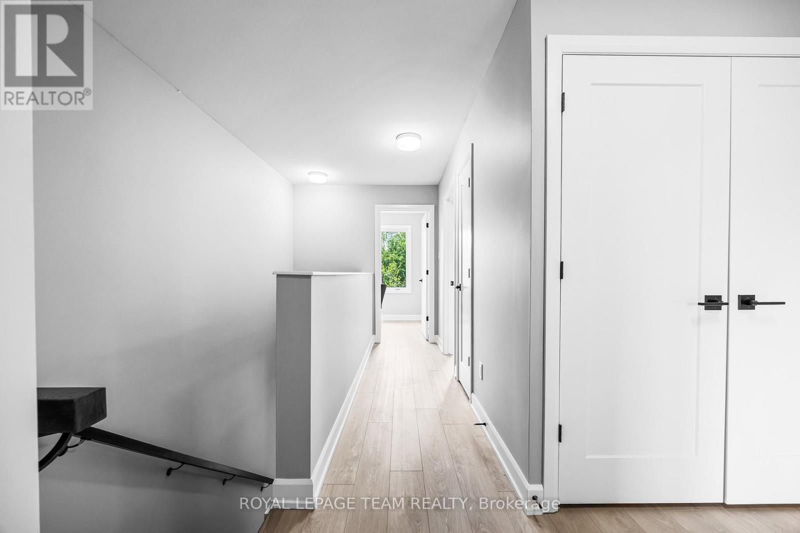 342 LEWIS STREET W - 14