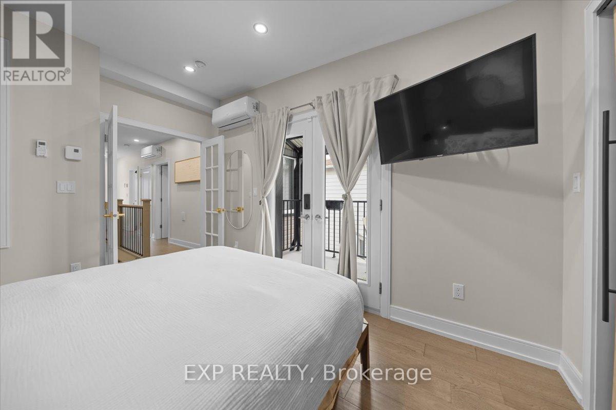 185 DESCHAMPS AVENUE - 21