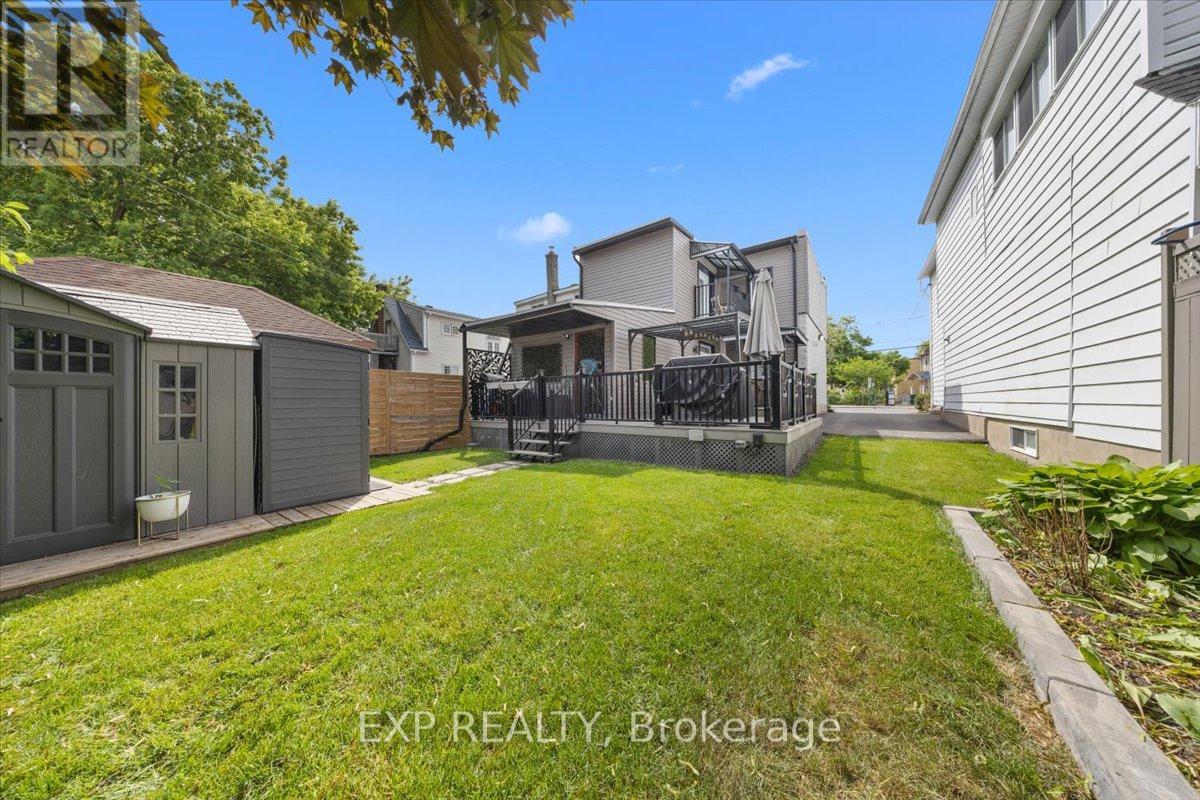 185 DESCHAMPS AVENUE - 31