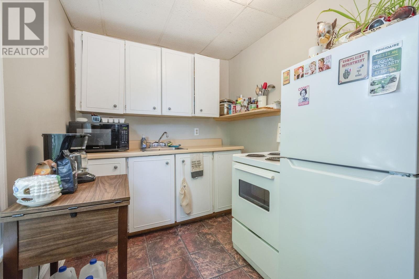 128 River Street - 8