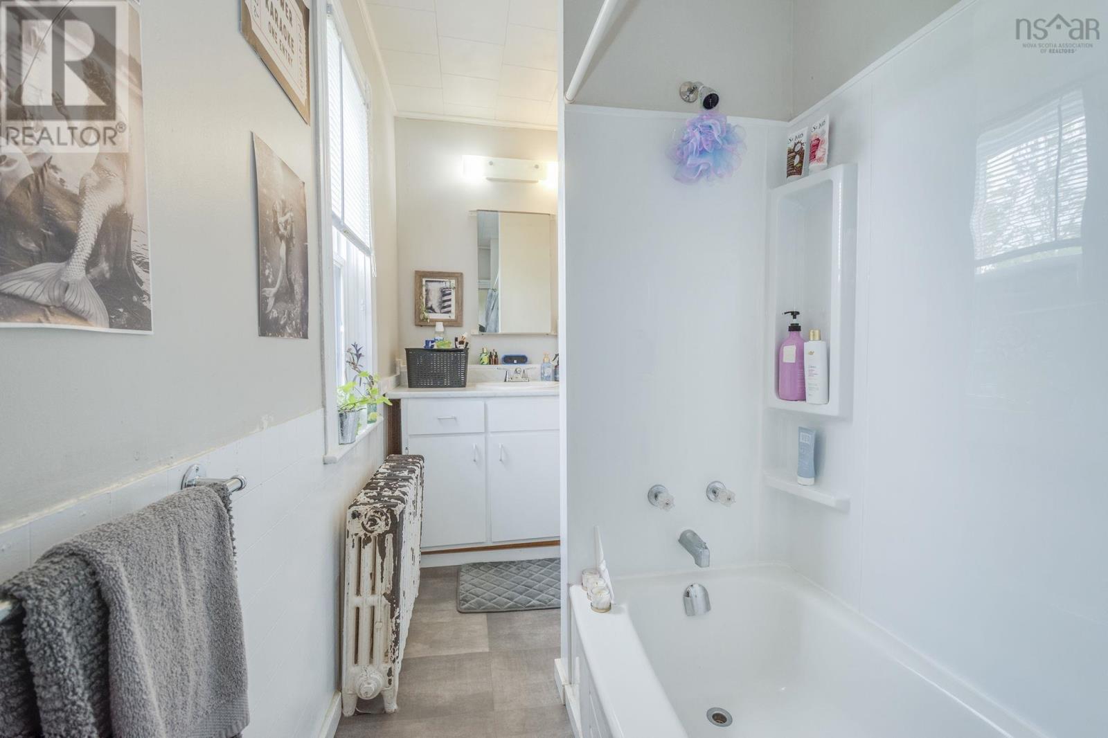 128 River Street - 6