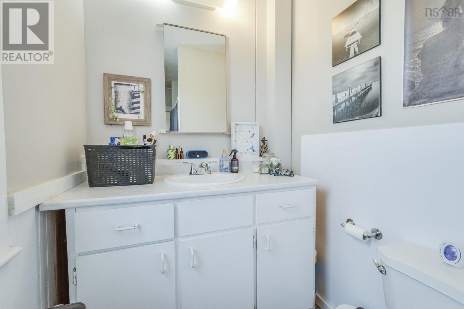128 River Street - 5