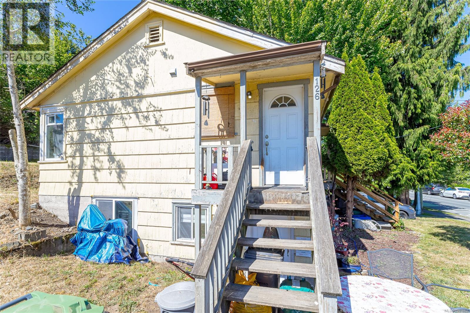 126 Queens Rd - 2
