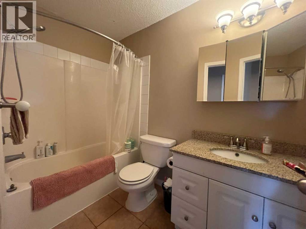 #12 414 41 Street - Image 16