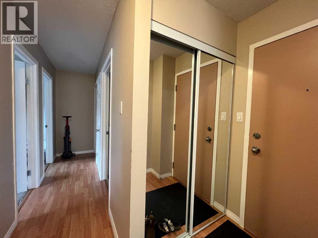 #12 414 41 Street - Image 18