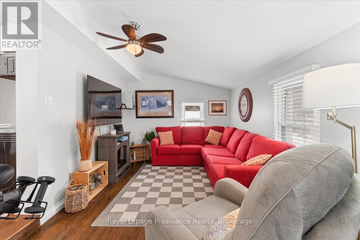 2307 COUNTY RD 3 - 18