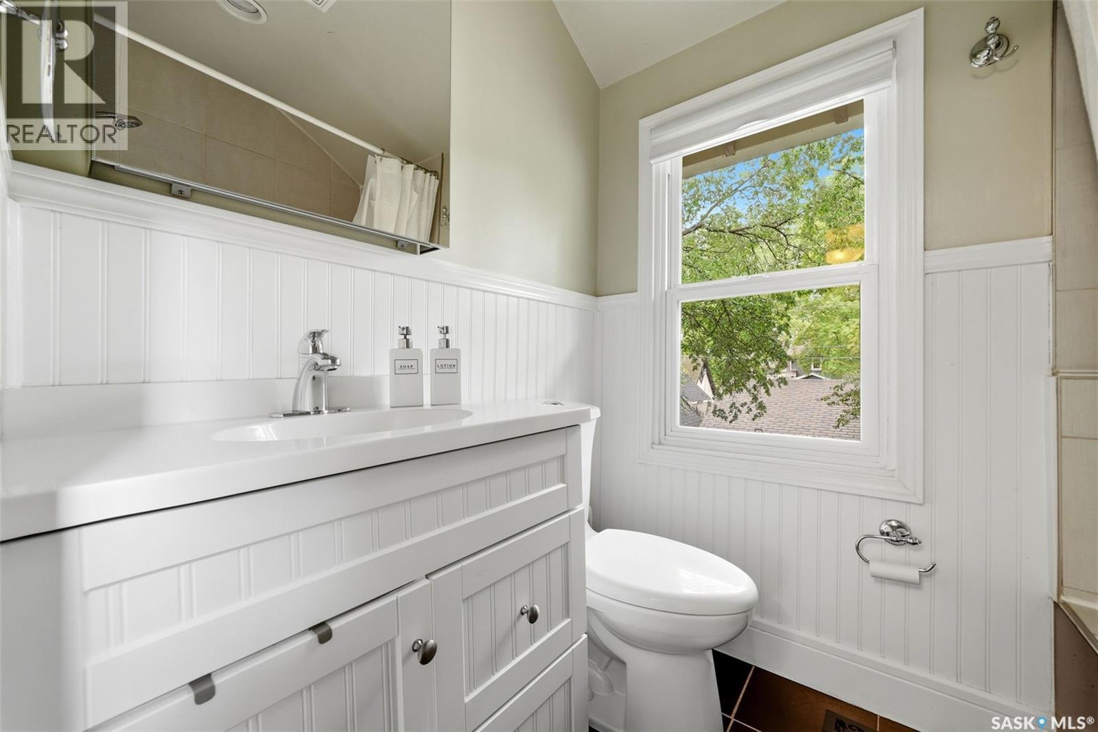 2950 Retallack STREET - 13