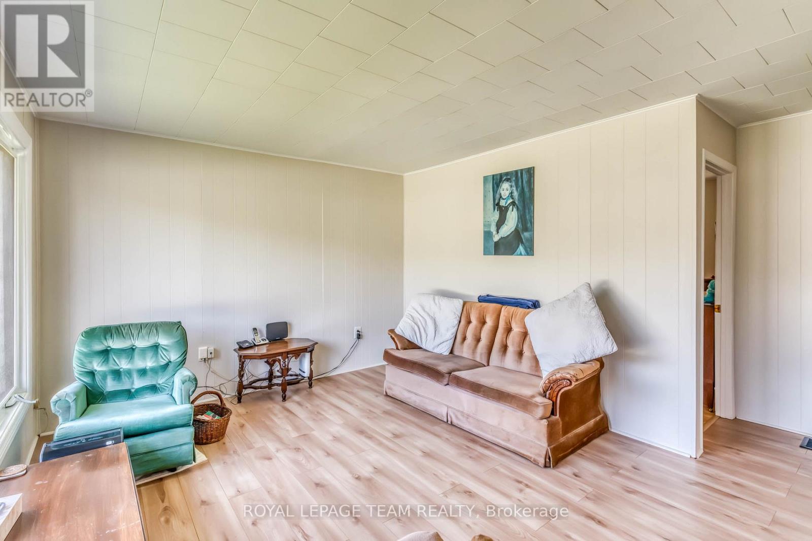 329 WYLIE STREET - 9