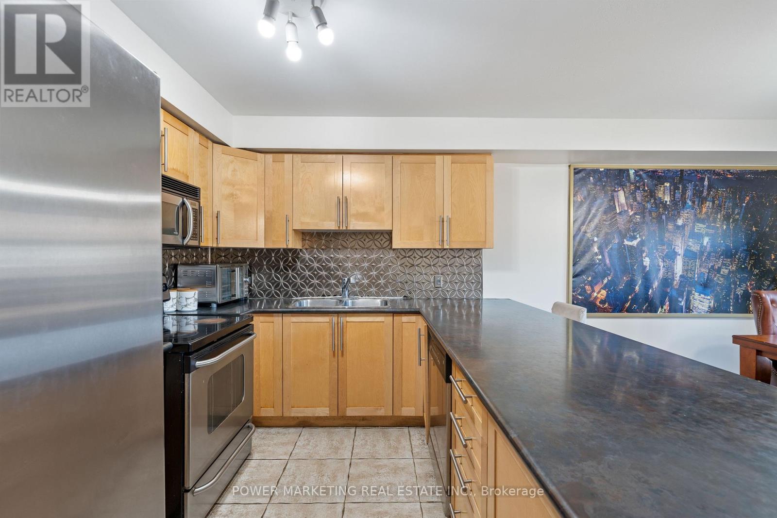 253 PARKIN CIRCLE - 12