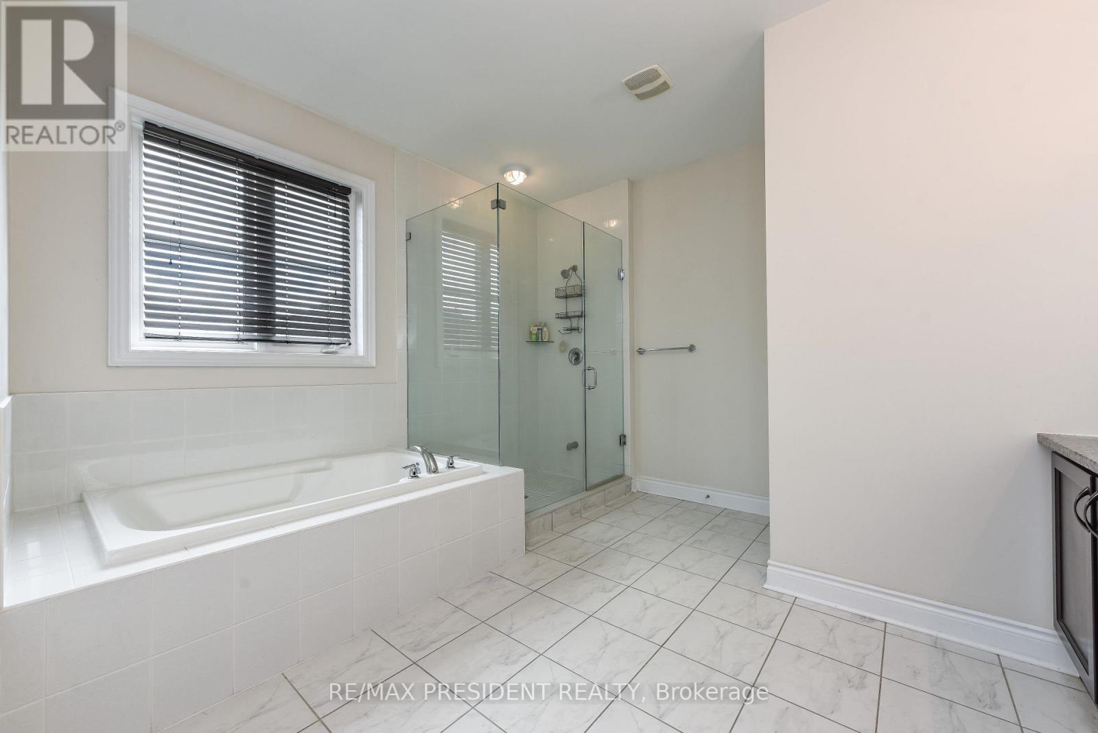 19 JAYPEAK ROAD - 17