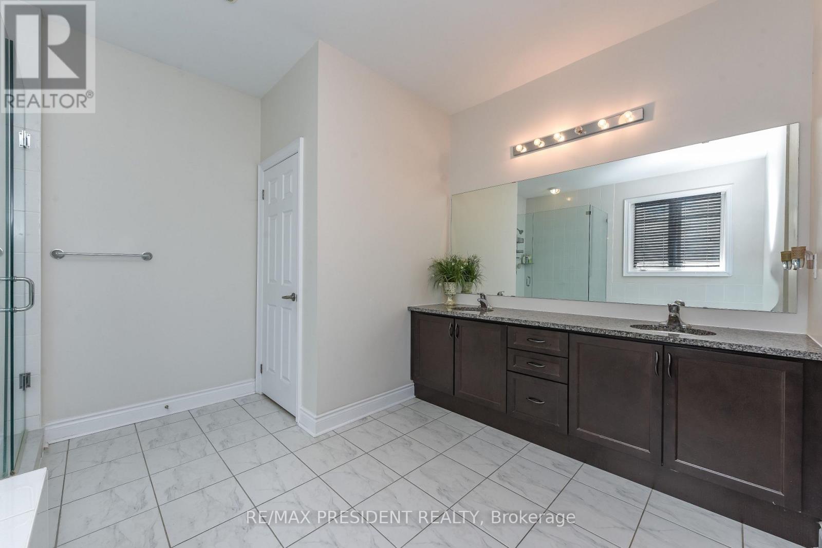 19 JAYPEAK ROAD - 29