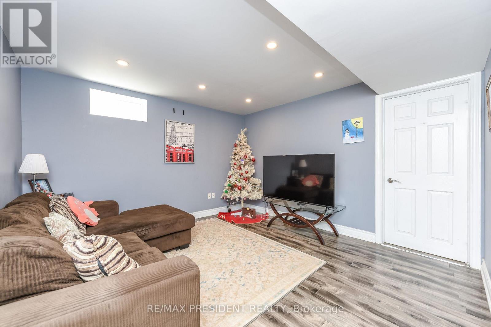 19 JAYPEAK ROAD - 39