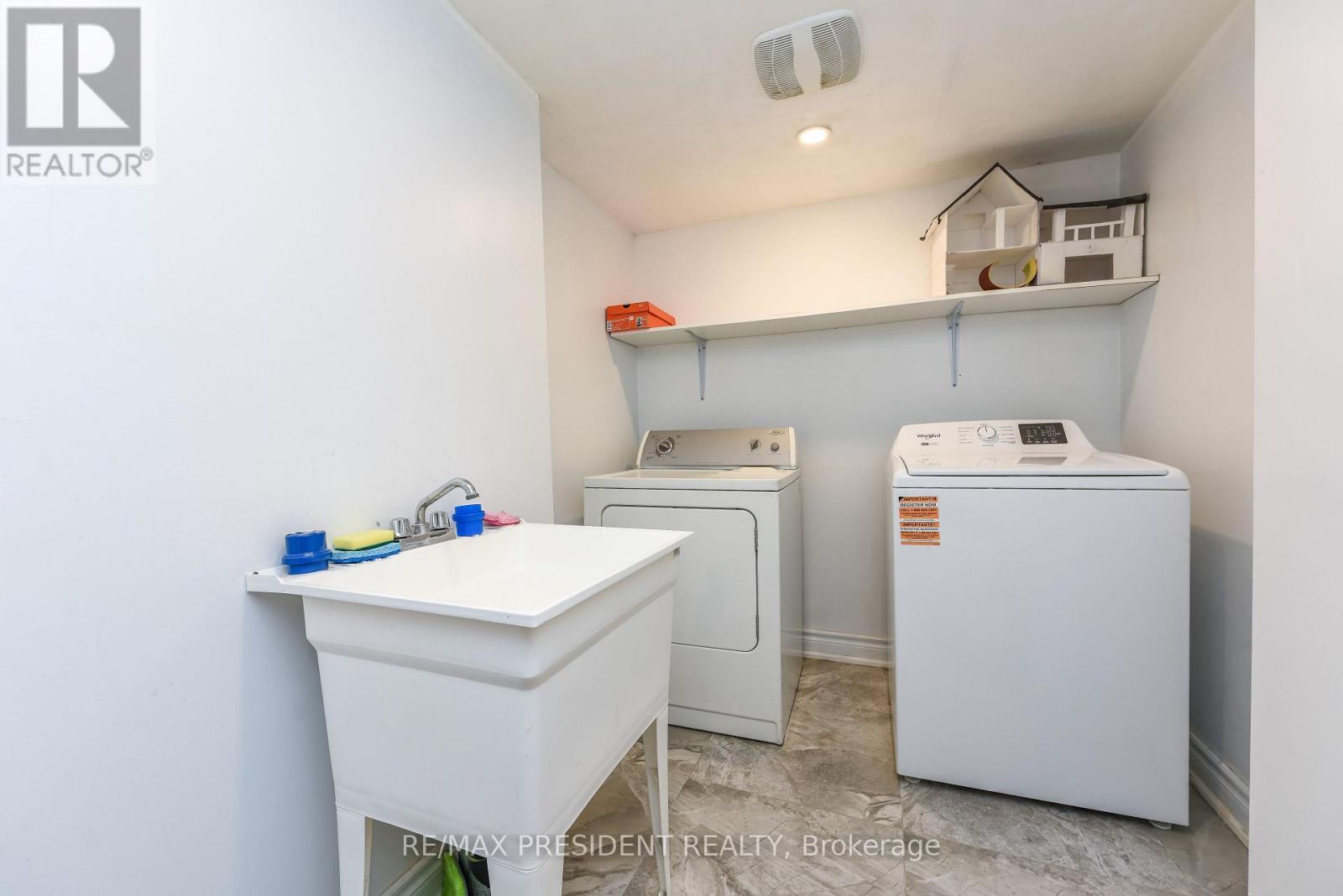 19 JAYPEAK ROAD - 37