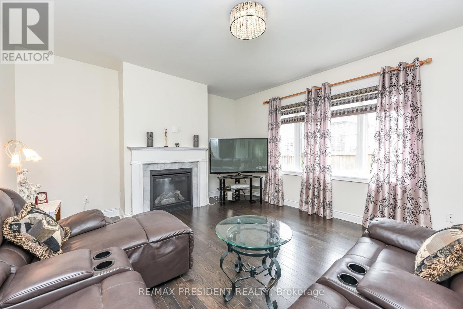 19 JAYPEAK ROAD - 18