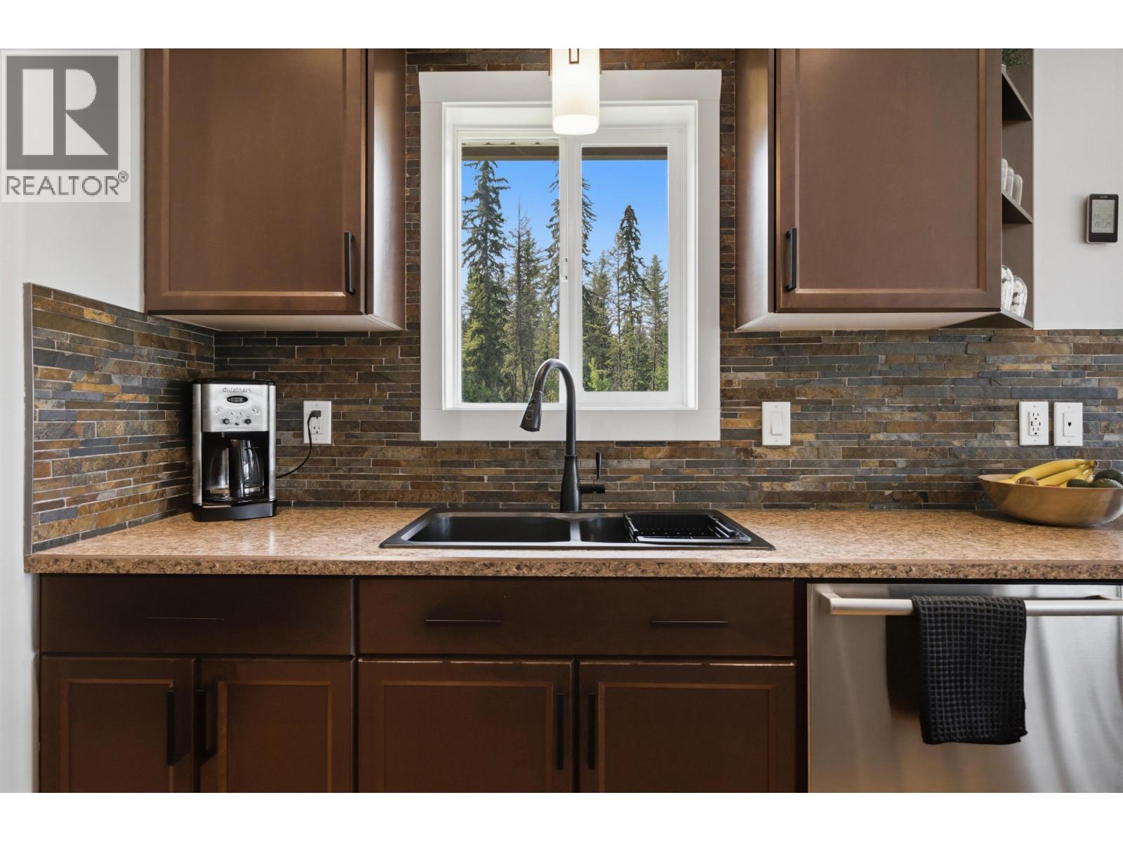 3136 PIGEON ROAD - 8