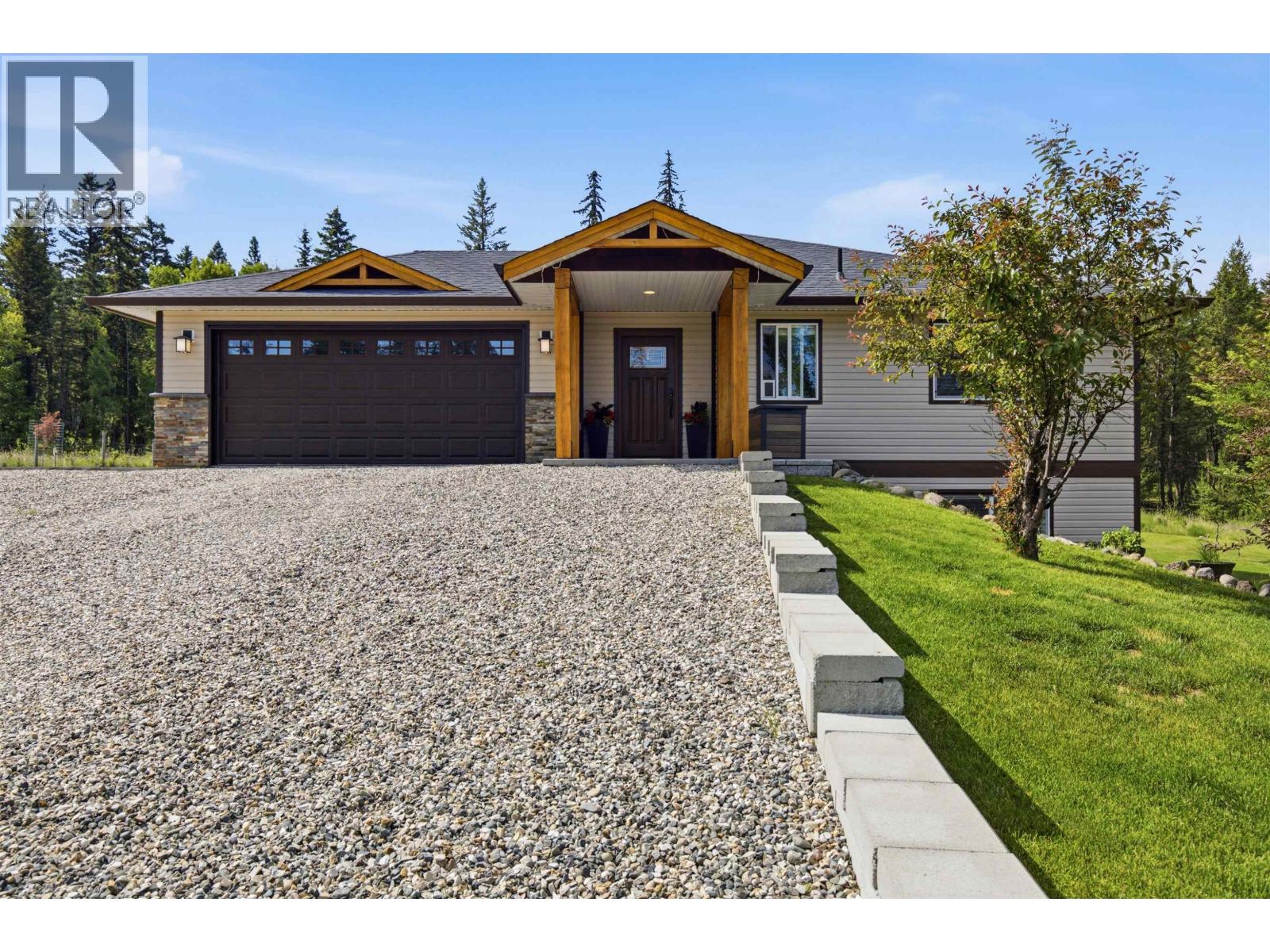 3136 PIGEON ROAD - 1