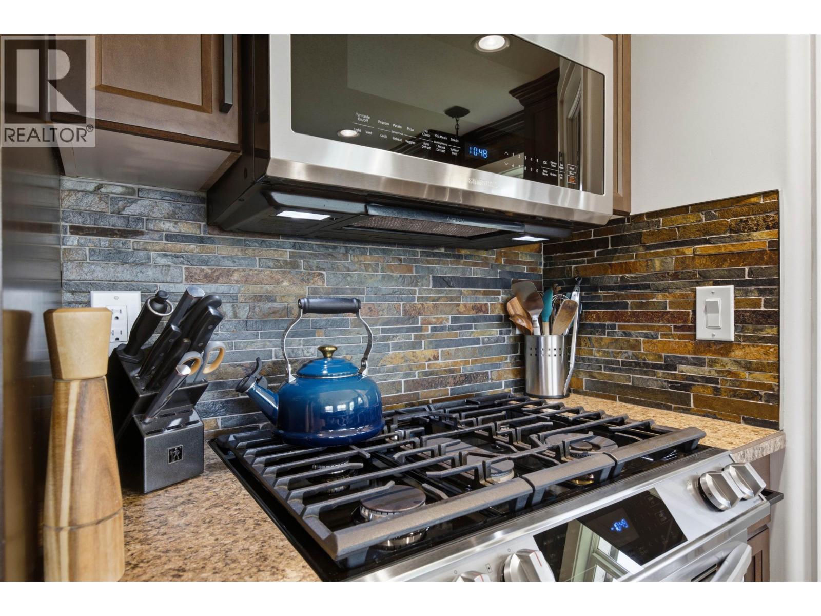 3136 PIGEON ROAD - 9